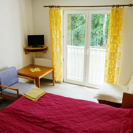 Guest house Jaja 4*